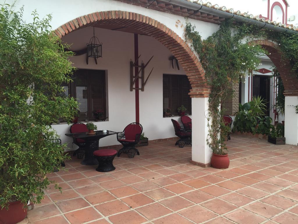 Cortijo Carrillo Bed & Breakfast Cartaojal Luaran gambar