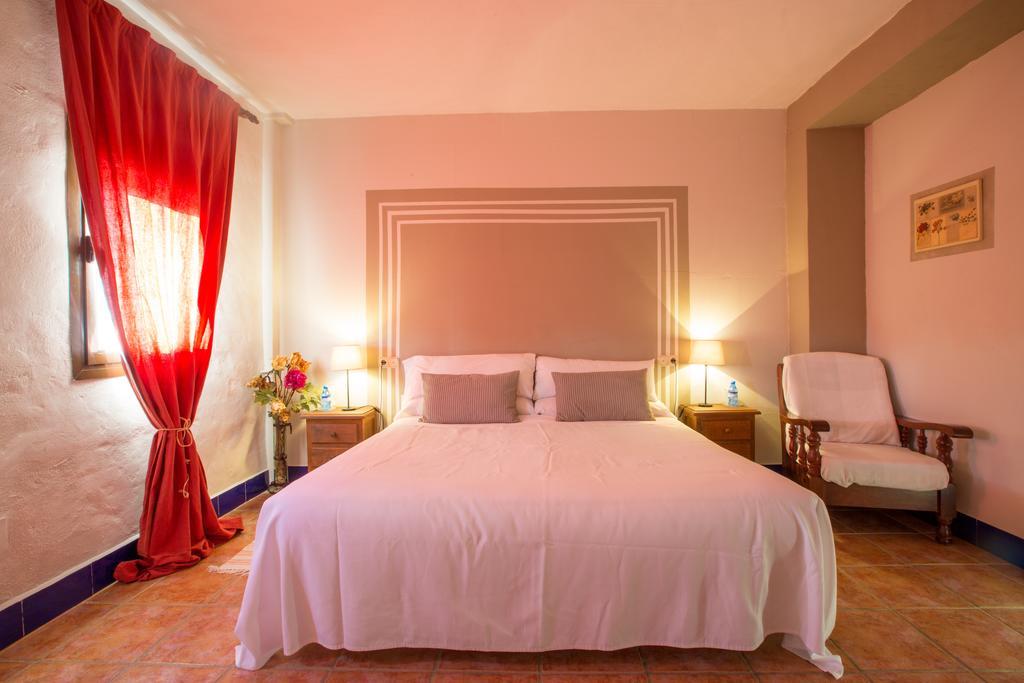 Cortijo Carrillo Bed & Breakfast Cartaojal Luaran gambar