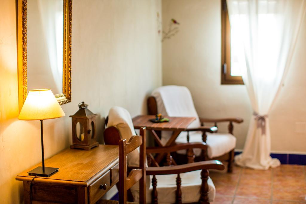 Cortijo Carrillo Bed & Breakfast Cartaojal Luaran gambar
