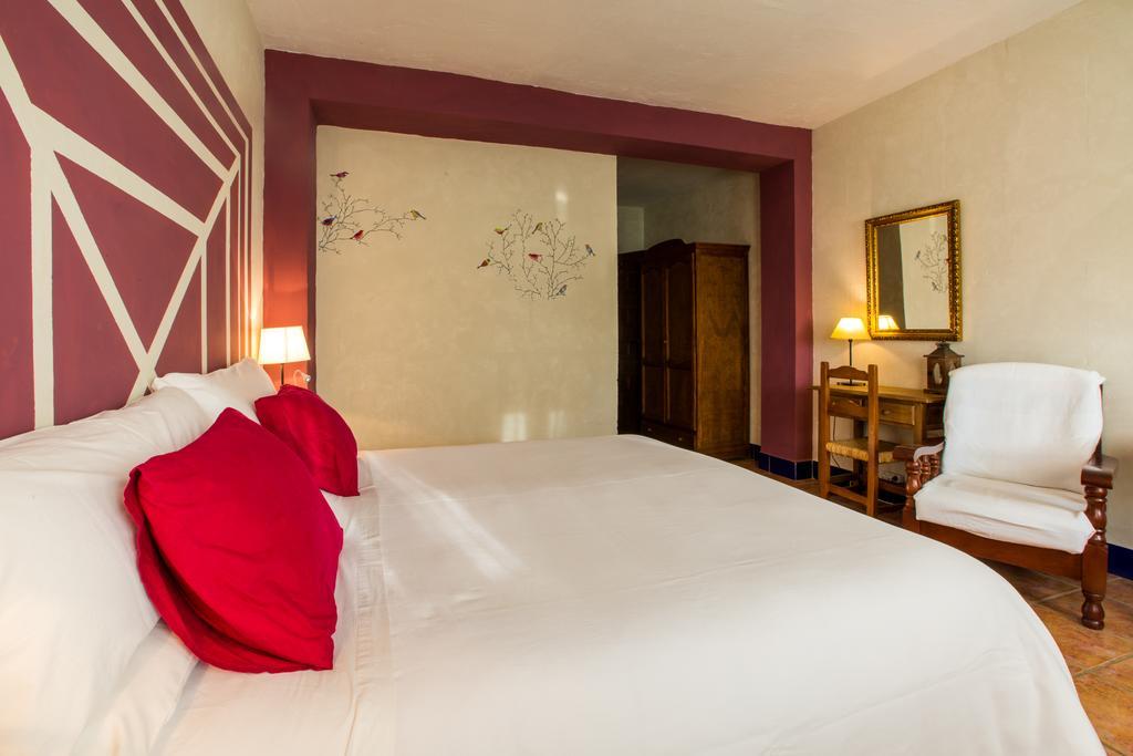 Cortijo Carrillo Bed & Breakfast Cartaojal Luaran gambar