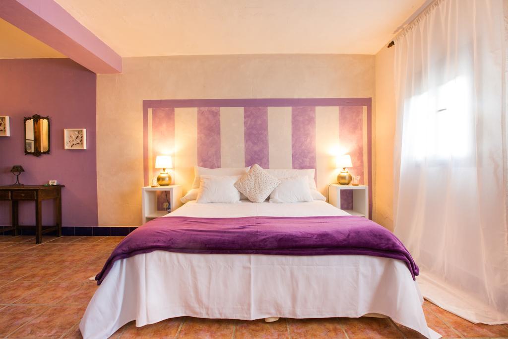 Cortijo Carrillo Bed & Breakfast Cartaojal Luaran gambar