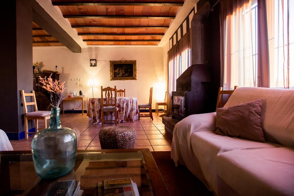 Cortijo Carrillo Bed & Breakfast Cartaojal Luaran gambar